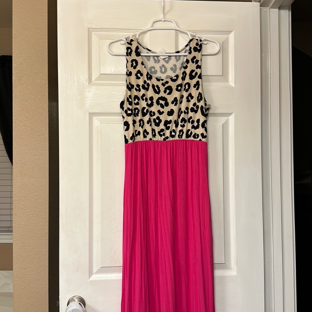Dress with pockets